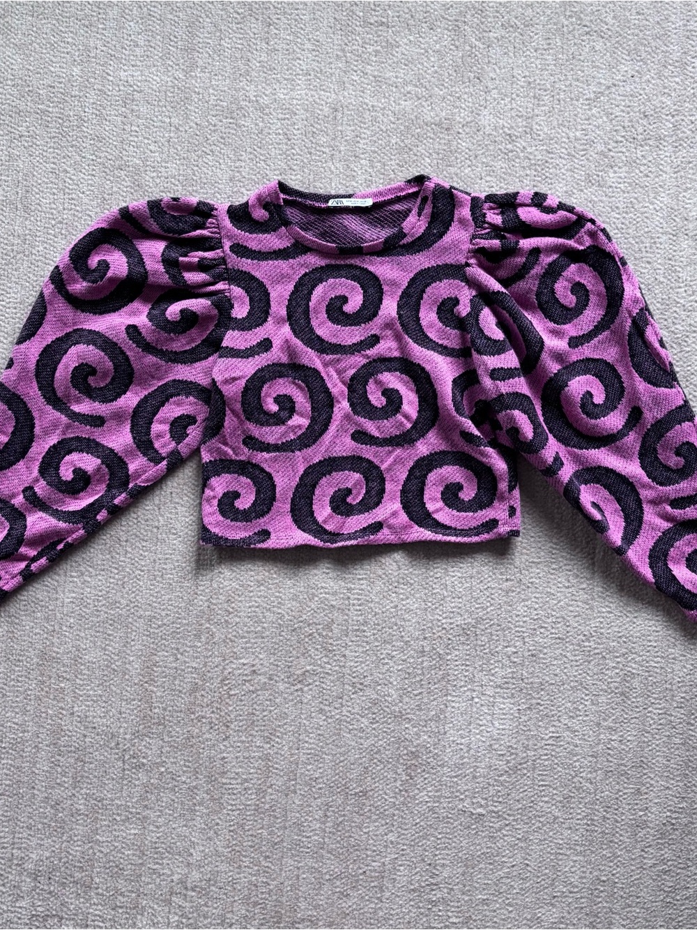 Zara Purple and Black Swirl Puff-Sleeve Crop Top Sweater Medium